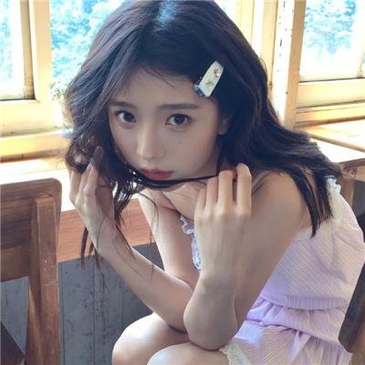 美人与流血事件海报